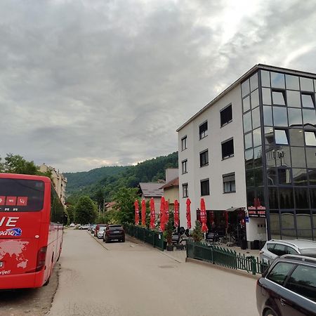 Malena Bed & Breakfast Gorazde Bagian luar foto
