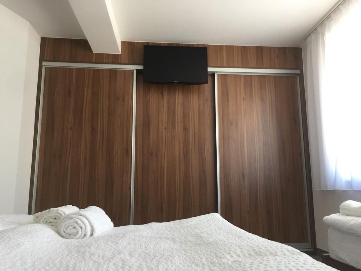 Malena Bed & Breakfast Gorazde Bagian luar foto