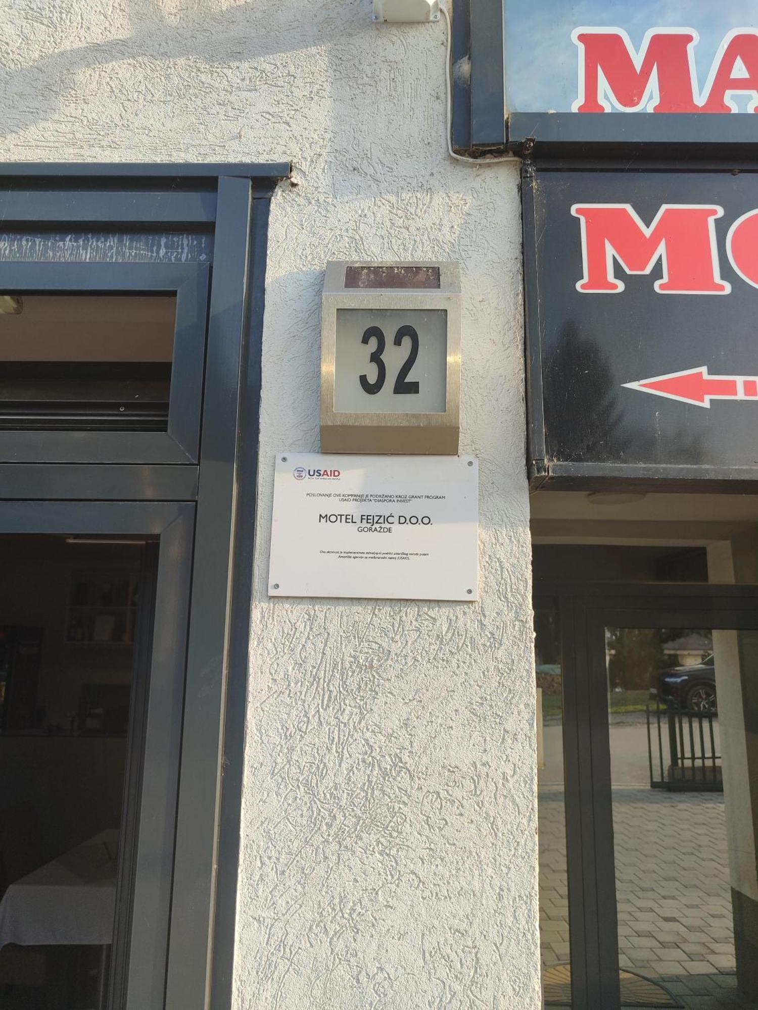 Malena Bed & Breakfast Gorazde Bagian luar foto